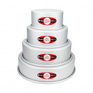 Fat Daddio's | set of 4 round cake tins | baking supplies